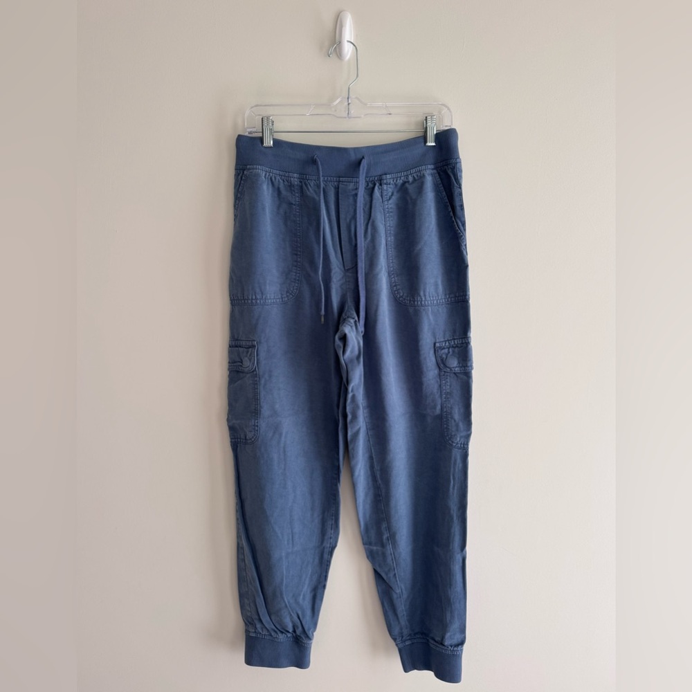 American Eagle Baggy Cargo Joggers